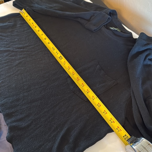 Wild fable Women’s Long Sleeve Cropped Tee With One Pocket Black size Large - Picture 7 of 12